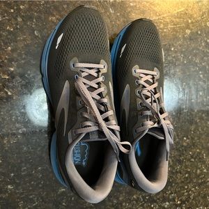 Brooks / Ghost 15 / Lightly worn